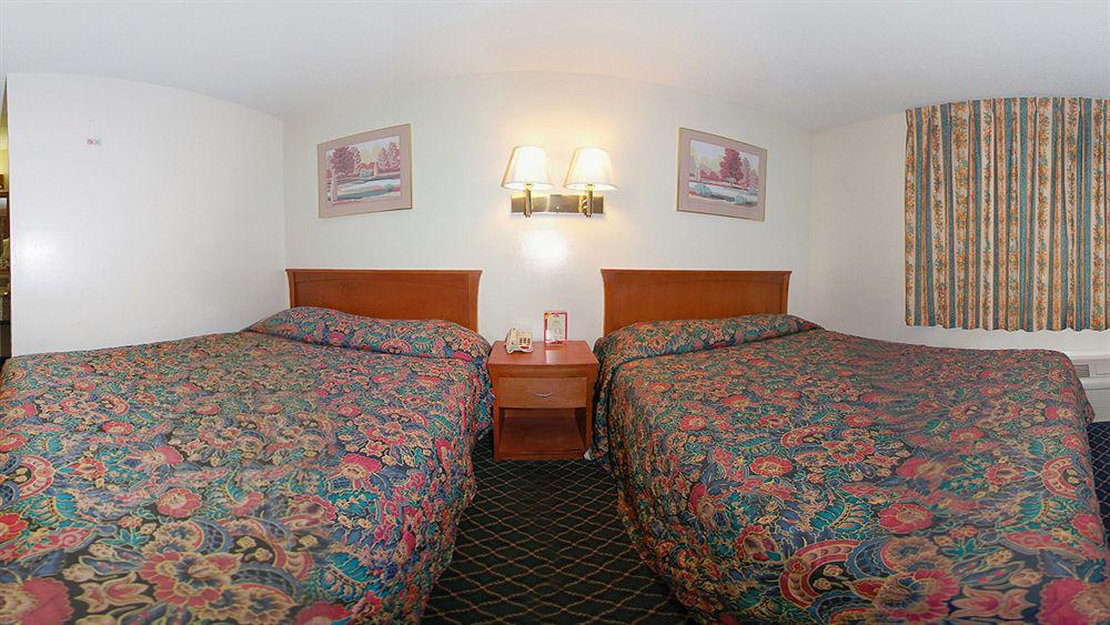 & Hotel